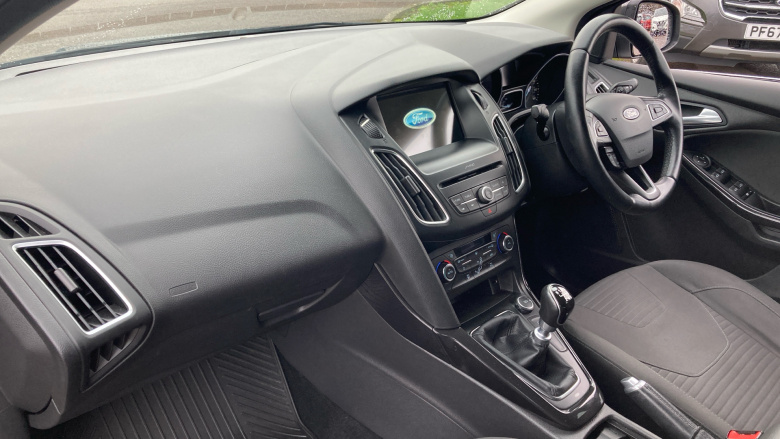 Ford Focus 1.0 EcoBoost 125 Titanium 5dr Petrol Hatchback